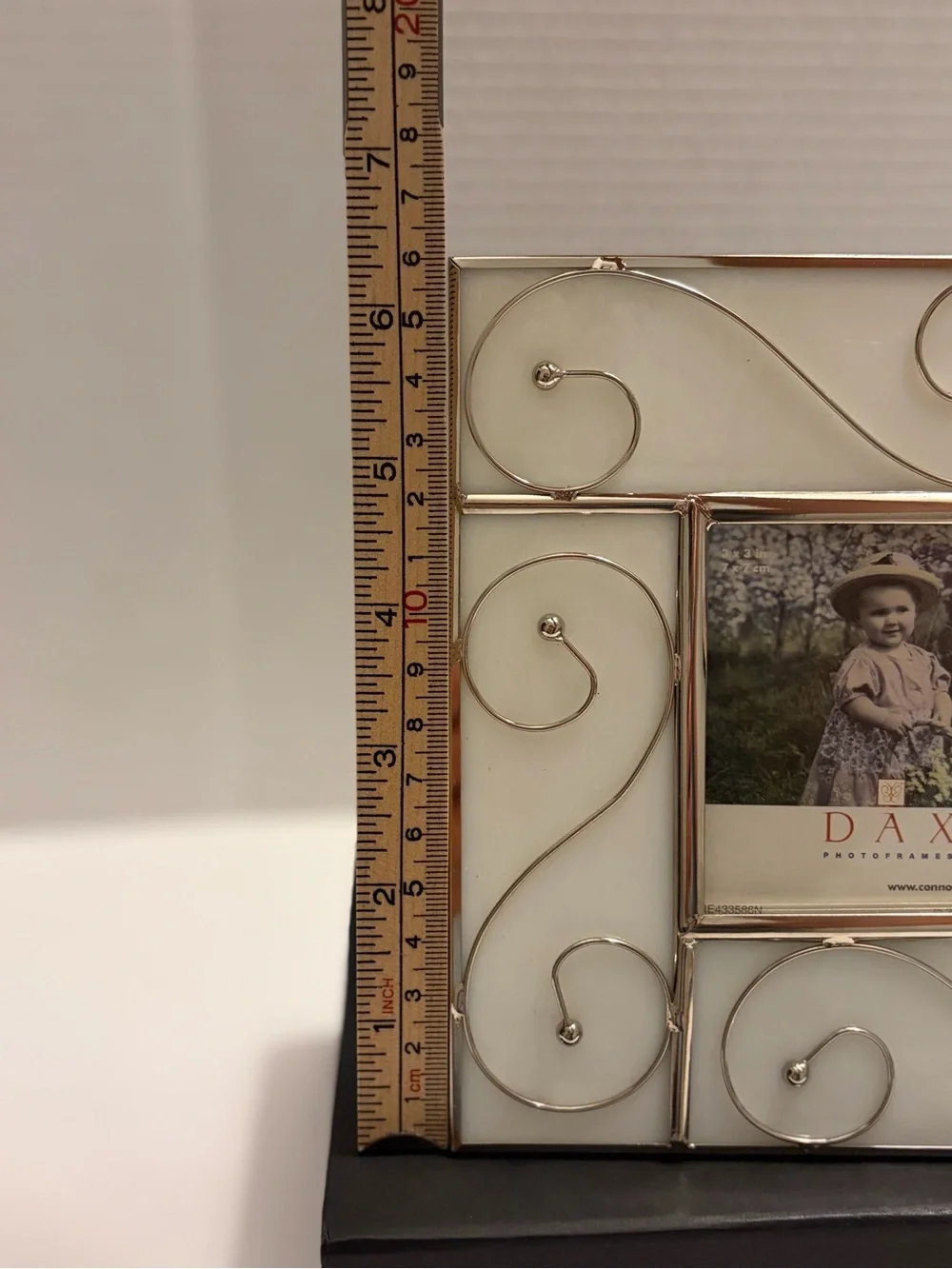VintDAX Silver Metal & Glass Scroll Square 3x3 Freestanding Tabletop Photo Frame